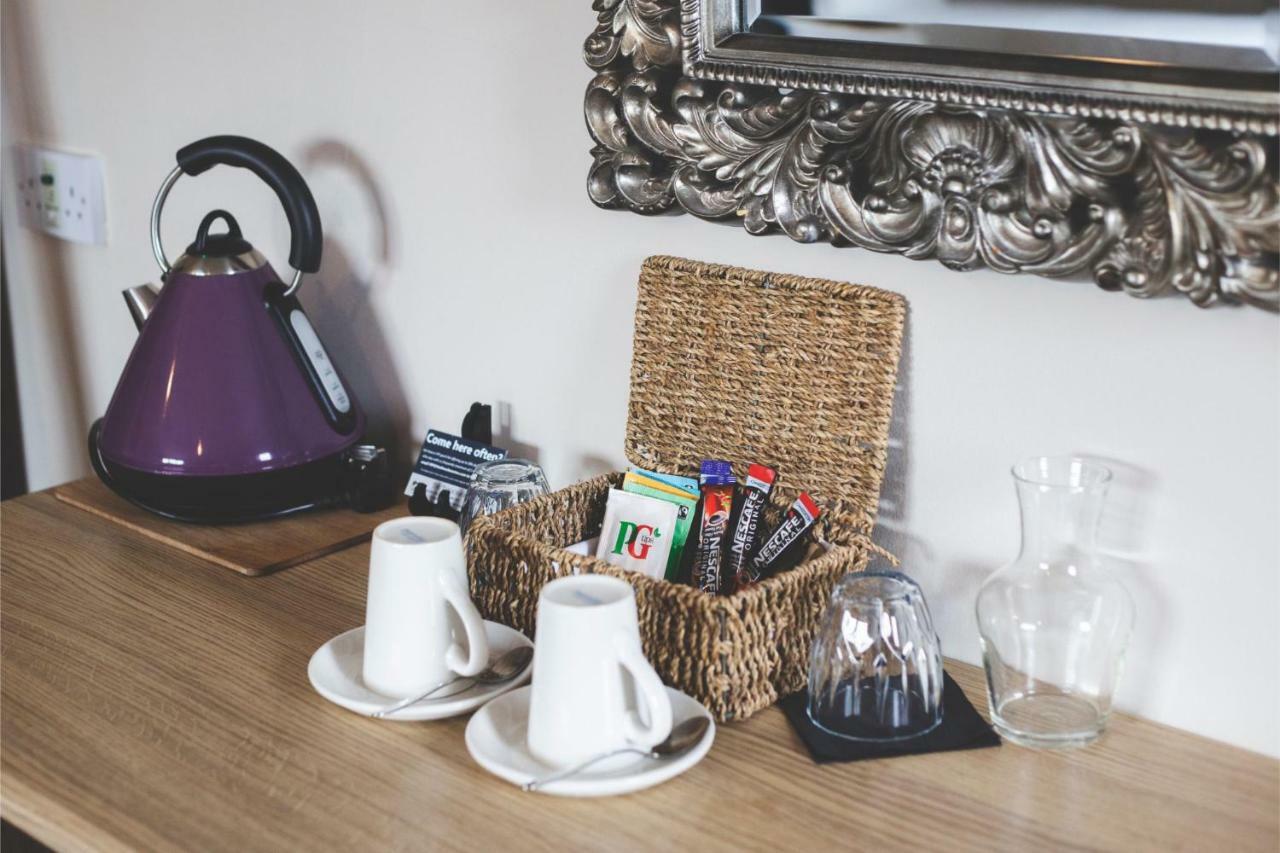 The Throckmorton Hotel Alcester Buitenkant foto