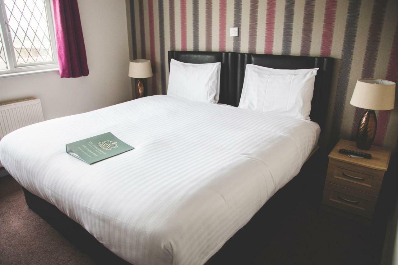 The Throckmorton Hotel Alcester Buitenkant foto